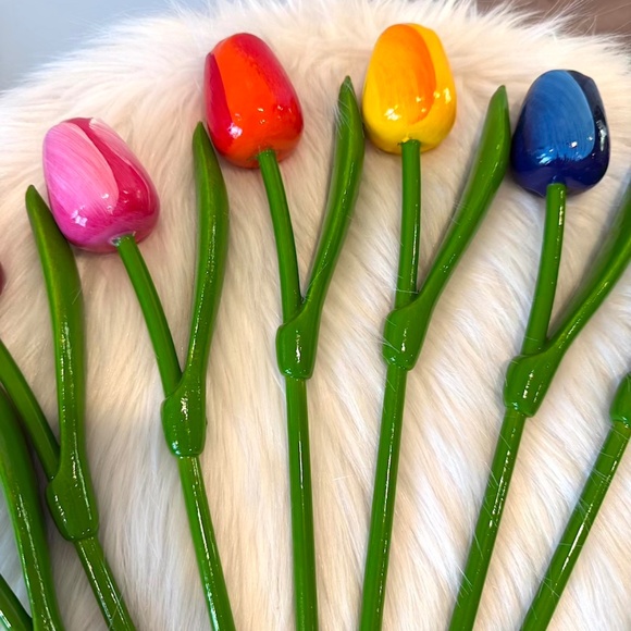 🌷Wood Tulip Bouquet from Holland! - Total 9 (NIB) - Picture 10 of 12